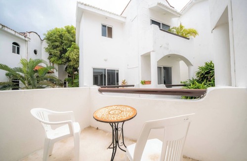 Playacar Ski Chalet | 3 BR Condo with Pool - Playacar Phase II