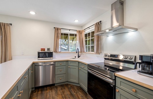 Cameron Park House | 3 BR Home - Close to Highway & Amenities