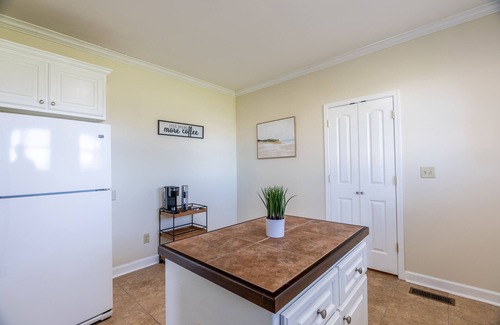 Downtown Little Rock House | 3 BR Spacious and Stylish Home Near Downtown