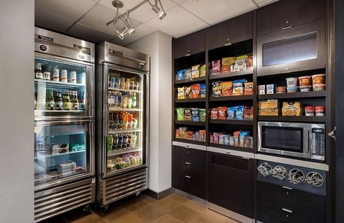 San Jose Hotel | 3 Budget-Friendly Units! Pet-Friendly, Close to The Tech Museum of Innovation