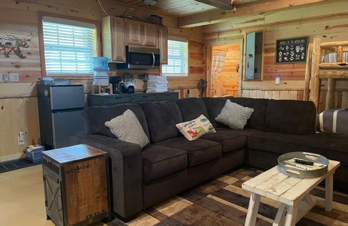 Greer Cabin | 3 Cabins, 2 Acres, Private Pond, Walk to Restaurants, 4 Separate Sleeping Units