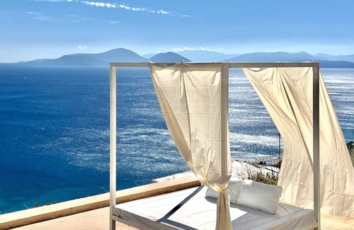 Vassiliki Villa | 3/Get a 10%-25% discount ,Independent Villa With Private Pool