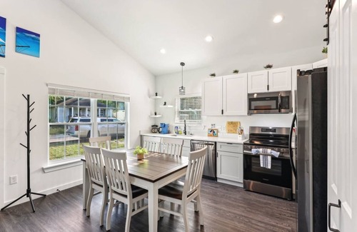 St. Augustine House | 3 Homes IN A ROW! | 30 People | Firepits & Yards