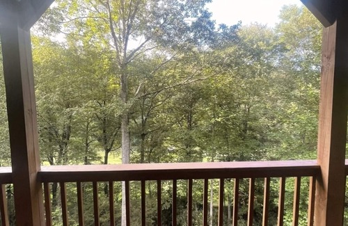 Burnsville House | 3 level cabin on Mt Mitchell golf course