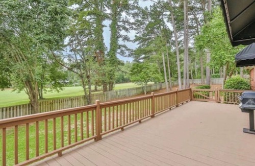 Martinez House | 3-Level Masters Retreat 6 Miles From the National - Overlooks West Lake 5th Tee!