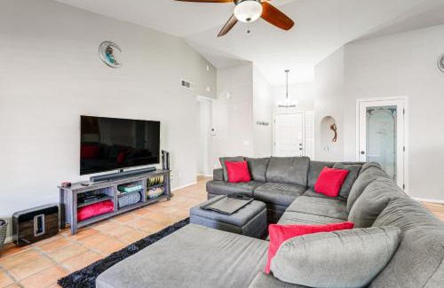 Templeton Manor House | 3 Mi to Dtwn Home with Heated Pool in Gilbert