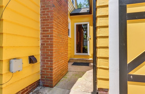 Winston - Salem Apartment | 3 Mi to Dtwn Winston-Salem: Studio on Miller Park!