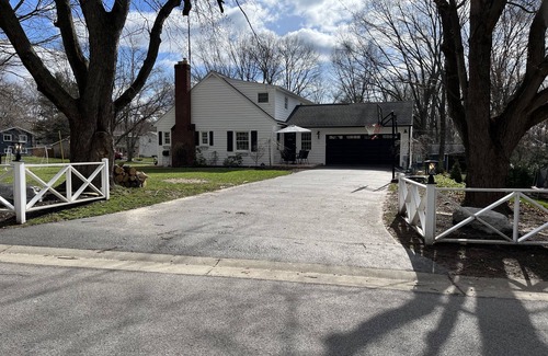 Pittsford House | 3 miles to OAK HILL CC FOR PGA