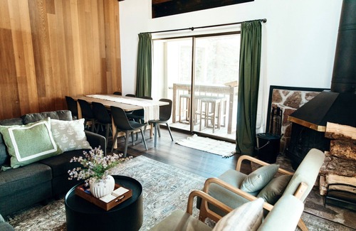 Kings Beach House | 3 mins from Best Beach in Tahoe, Best Large Vacation Home!