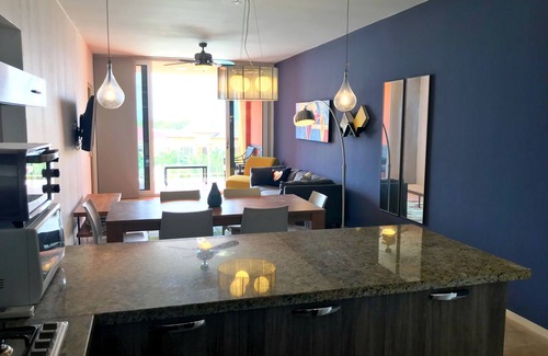 Alto Vista Apartment | 3 minutes drive away from Eagle Beach. 3 bed/2 bath apartment with balcony.