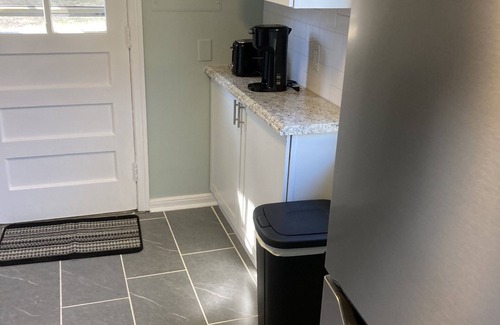 Tuckahoe House | 3 Minutes to Henrico Doctors Hospital-Close to Short Pump