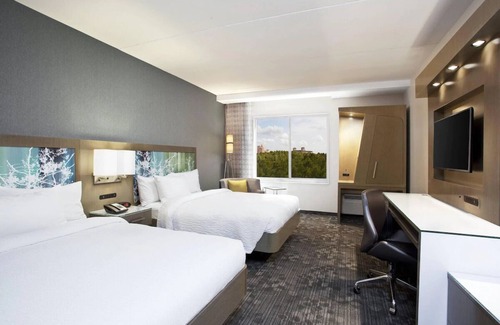 Orlando Hotel | 3 Modern Suites w/Pool Access: Great for Families and Groups in Orlando