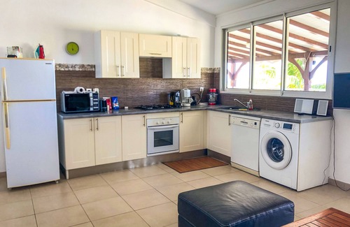Tartane Villa | 3* oceanfront villa. Sleeps 10
