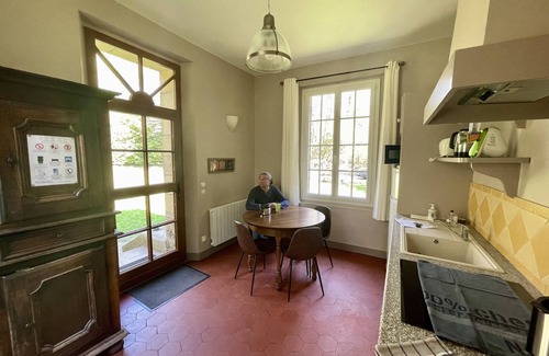 Chambly Cottage | 3 of cottage oak: Nestled in a clearing in the middle of Vexin regional park