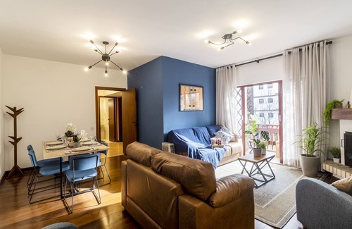 Capivari Apartment | 3 Quartos no Capivari com Lareira