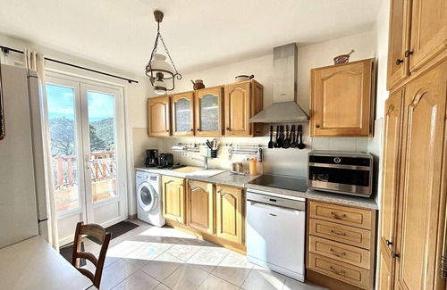 Residences du Golfe de Lava Apartment | 3-room apartment 450m from the beach with AC and parking