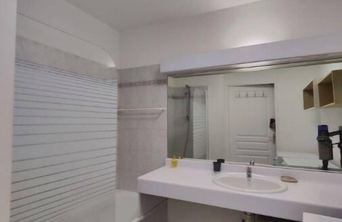 Hyeres City Centre Apartment | 3-room apartment in luxury residence
