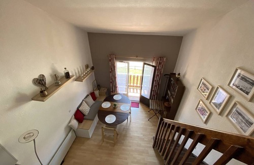 Les Angles Apartment | 3-room apartment with mezzanine and parking