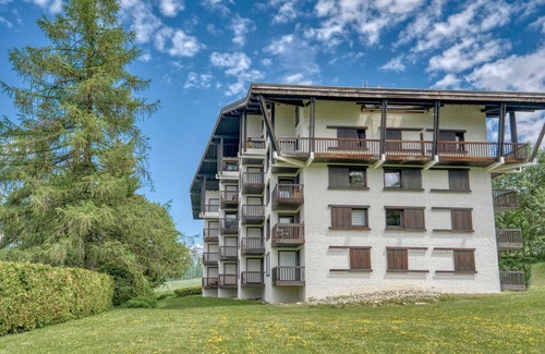 Le Planellet Apartment | 3-Room Apartment with Fireplace and Wifi in Megève, Near the Slopes