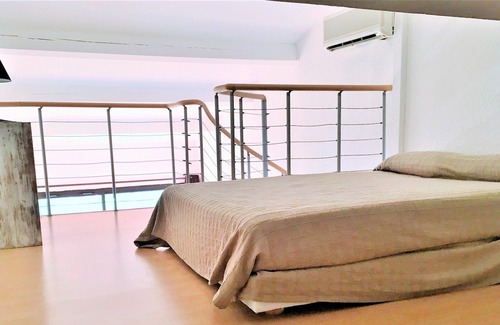 Bormes-Les-Mimosas Apartment | 3 room duplex apartment TB condition-air-conditioned - terrace-sea view-pool-garage