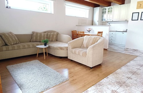 Samorin House | 3 room duplex house with AC & free ingate parking