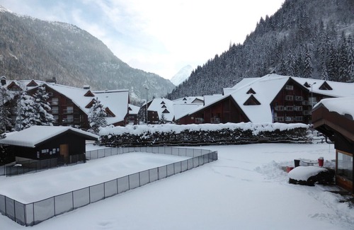 Les Contamines-Montjoie Apartment | 3-room apartment with pool and parking in Les Contamines-Montjoie