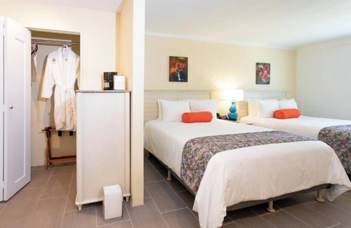 Christiansted Hotel | 3-Room Ocean View Stay | Queen Beds + Steps to Sand & Sun