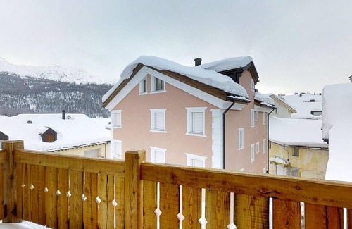 Silvaplana Apartment | 3-roomed apartment on the second floor, approx.