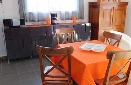Plouhinec House | 3-star gîte close to the old port and its small family beach