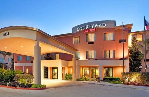 South Side Hotel | 3-Star Hotel ∙ Courtyard by Marriott Corpus Christi