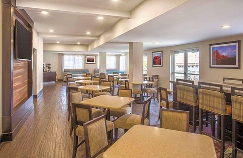 Moab Hotel | 3-Star Hotel ∙ La Quinta by Wyndham Moab