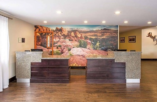 Moab Hotel | 3-Star Hotel ∙ La Quinta by Wyndham Moab