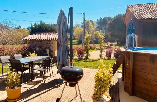 Capdrot House | 3-Star Tourism Rated Holiday Home with Air Con and Private Heated Pool - 40 Mins from Bergerac