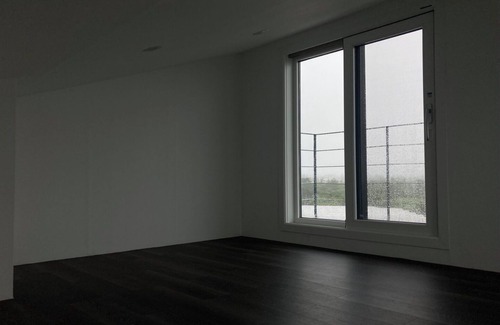 Hallim House | 3-story private house with a large field aside, 7 minutes to Sinchang Road!