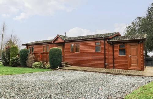 Cottingham Cottage | 3 THE FAIRWAY, family friendly, with pool in Cottingham