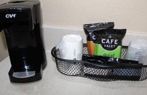 Perry House | 3 x Non-smoking Two Doubles 1st Floor Room at FairBridge Inn Express Perry