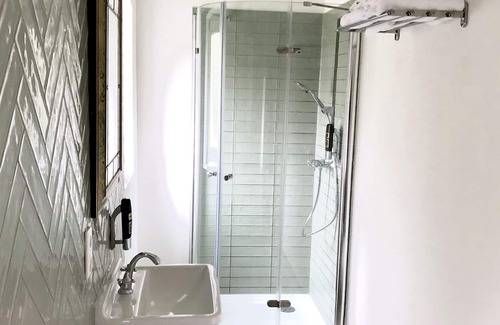 Osnabrueck Apartment | 3 Zi Ferienwohnung mit Balkon Osnabrück City Heger Tor Apartments