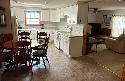 Dunnellon House | “30 Day or more rental” Private RAINBOW RIVER access!