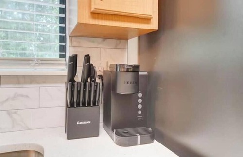 McAlpine House | 30+ Day Stay - South Charlotte Condo #3