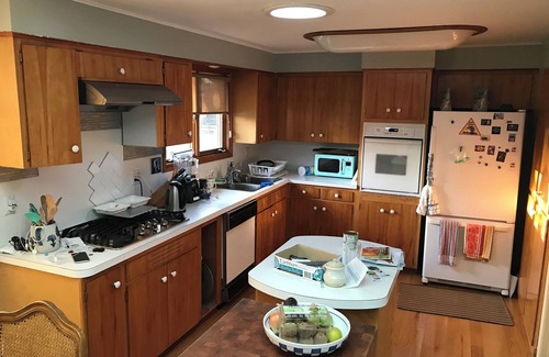 Corvallis House | 30+ days No pets non-smoking one level NW Corvallis home with AC, WiFi, garage