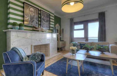 Alfama Apartment | 30 guests Upper Class