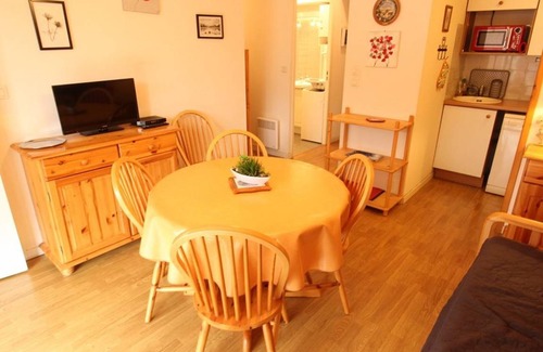 Bagneres-de-Luchon Apartment | 30 m² Apartment ∙ 1 bedroom ∙ 4 guests