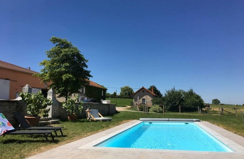 Saint-Andre-dʼApchon Cottage | 30 m² Cabin ∙ 1 bedroom ∙ 2 guests