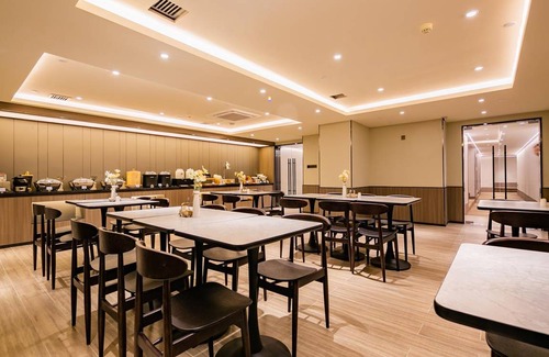 Gaoxin Hotel | 30 m² Hotel ∙ 4 guests