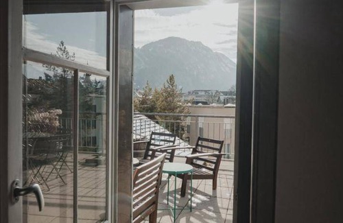 Unterseen Hotel | 30 m² Hotel ∙ 6 guests