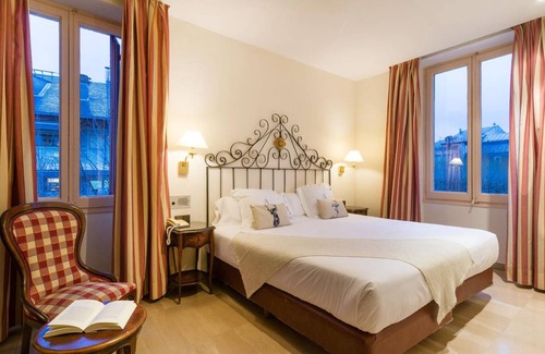 La Seu d'Urgell Hotel | 30 m² Hotel ∙ 127 guests