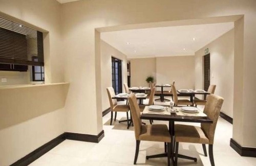 Umhlanga Resort | 30 m² Private room ∙ 6 bedrooms ∙ 2 guests