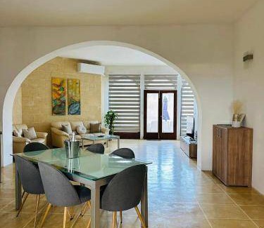 Kercem Villa | 30 m² Villa ∙ 3 bedrooms ∙ 7 guests
