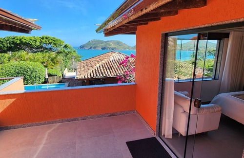 Village da Ferradura House | 30 meters from Ferradura beach, swimming pool, barbecue, sauna and sea view.