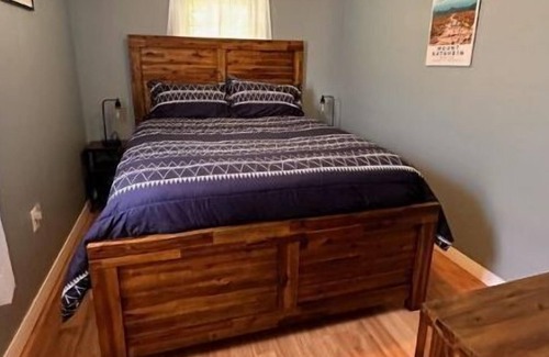 Sherman Station House | 30 Minutes from Baxter State Park. Cozy home located minutes from the ITS trails
